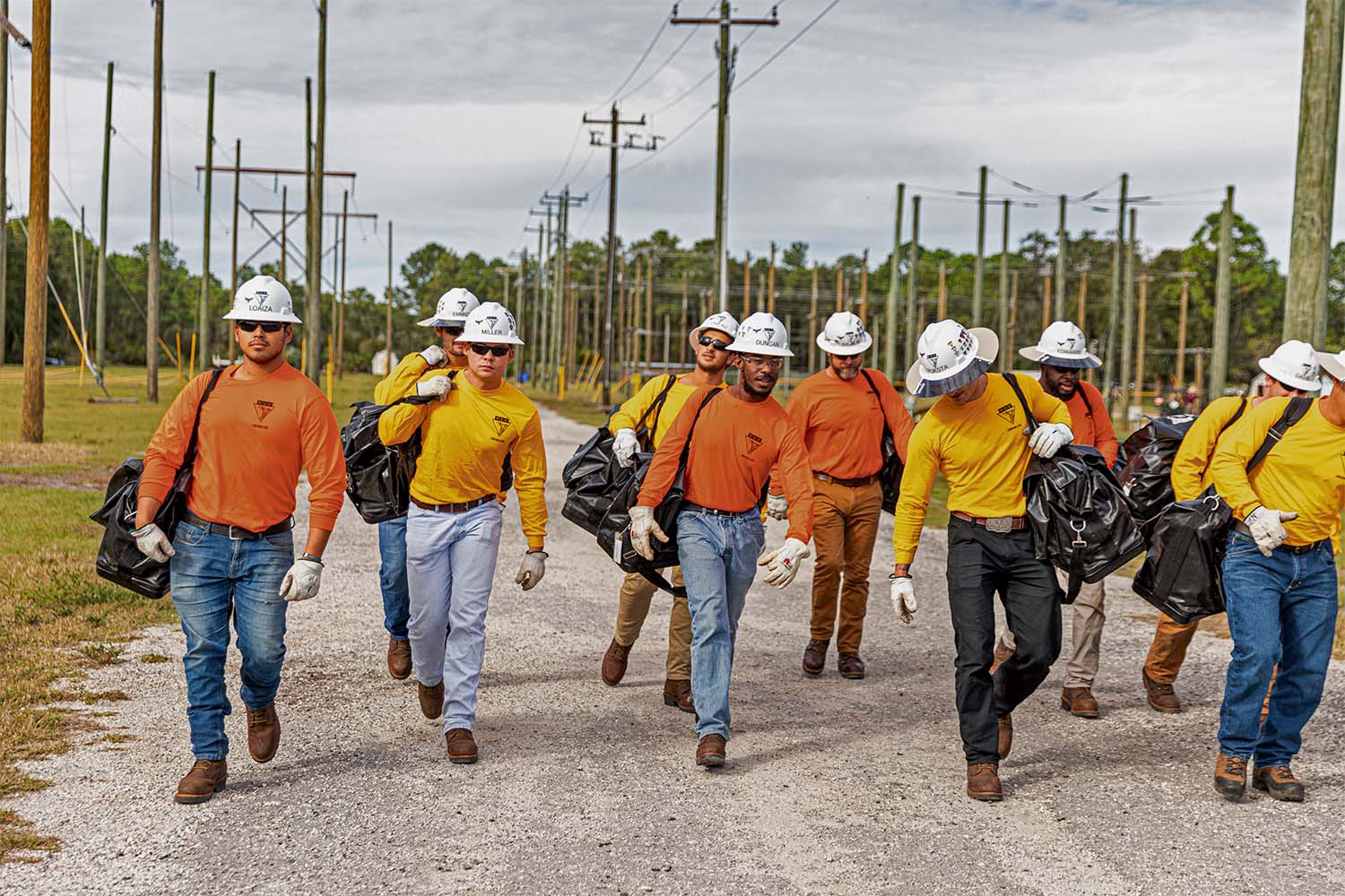 Florida students walking in training yard.