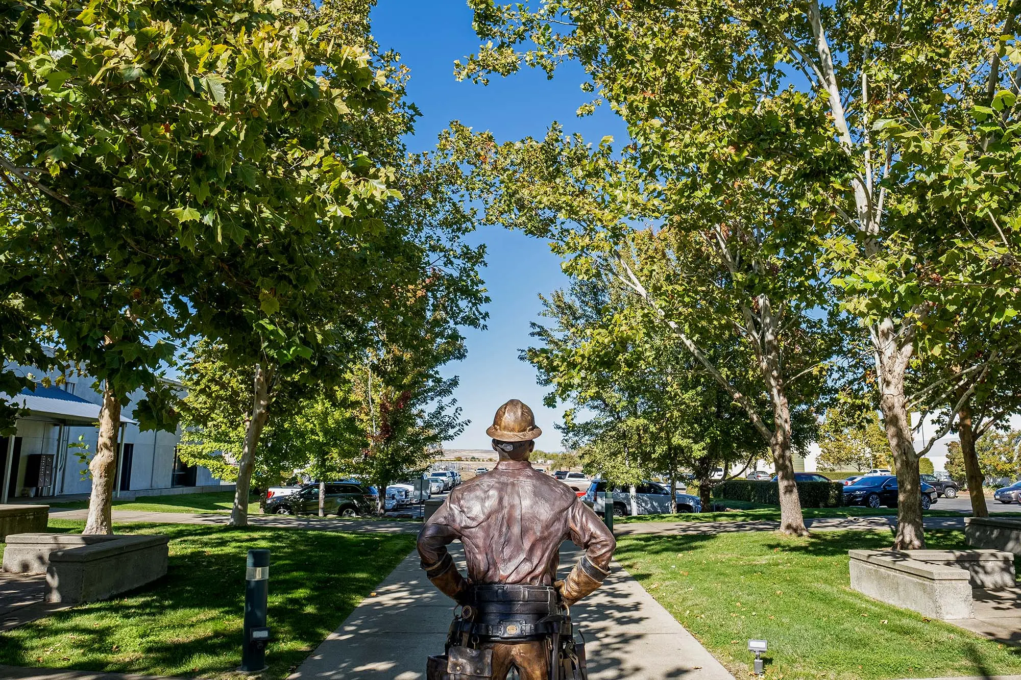 Bronze lineman in front of Oroville, California campus.